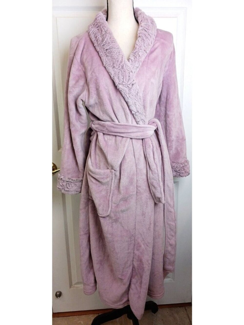 Carole Hochman Purple Plush Faux Fur Belted Robe Womans Sz Medium #H4